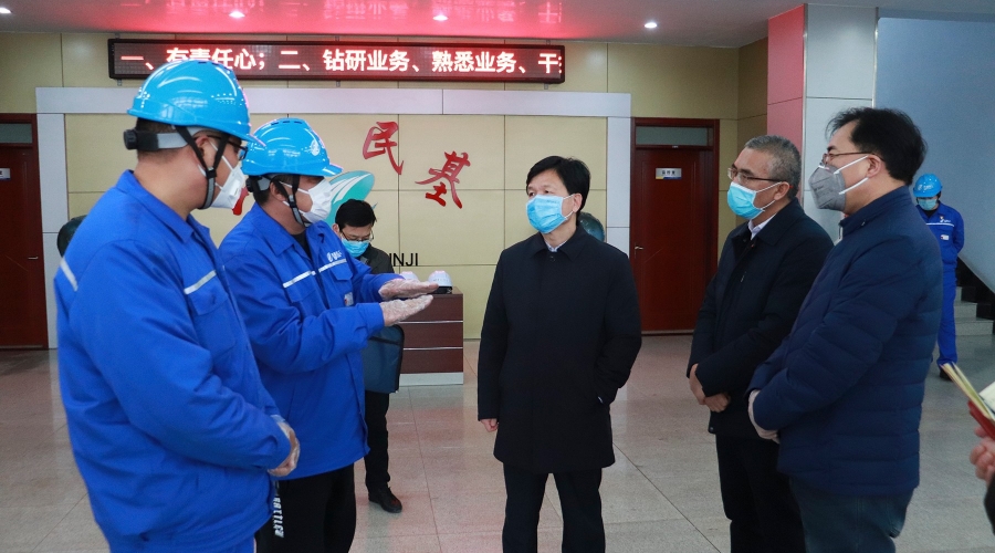 張店區(qū)委副書記、區(qū)長王學剛來公司檢查督導疫情防控工作